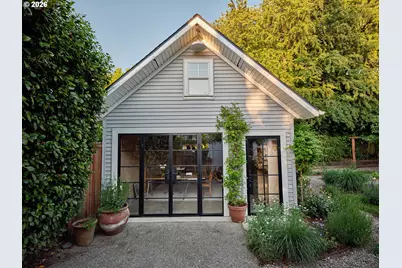 1002 SE 54th Ave, Portland, OR 97215 - Photo 23
