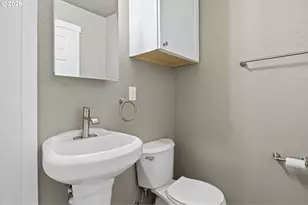 1641 SE Marsters Ave, Roseburg, OR 97470 - Photo 35