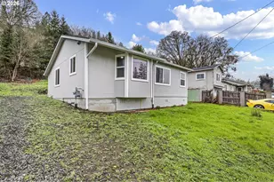 1641 SE Marsters Ave, Roseburg, OR 97470 - Photo 5