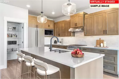 1821 S Pepperwood St, Canby, OR 97013 - Photo 3