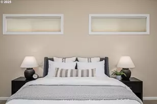 2053 Lakeview Dr, Eugene, OR 97408 - Photo 17