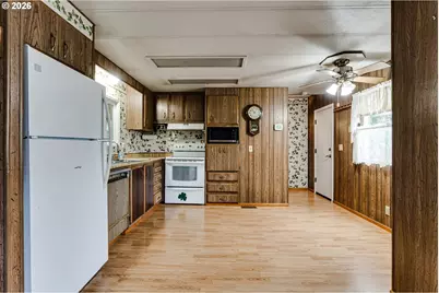 82274 River Dr #1, Creswell, OR 97426 - Photo 21