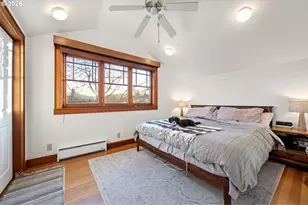 916 G St, Springfield, OR 97477 - Photo 33