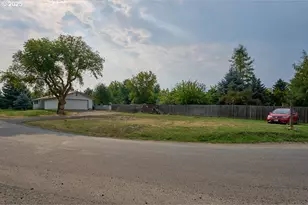 100 W 10th St, Joseph, OR 97846 - Photo 5