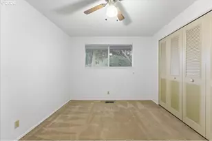 12140 SW Camden Ln, Beaverton, OR 97008 - Photo 23