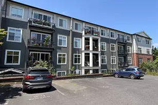 196 SE Spokane St, Portland, OR 97202 - Photo 23