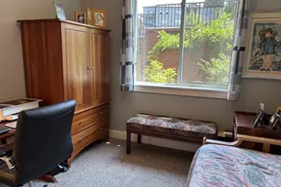 196 SE Spokane St, Portland, OR 97202 - Photo 9