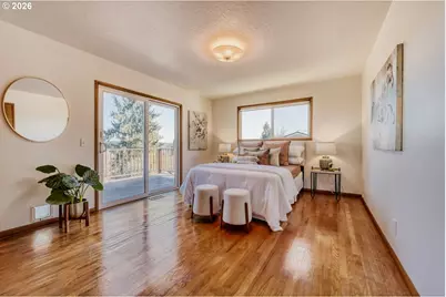 5767 Terrace Dr, West Linn, OR 97068 - Photo 11