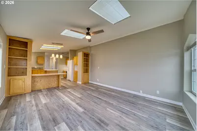 51469 SE Westlake Dr, Scappoose, OR 97056 - Photo 23