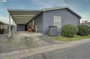 51469 SE Westlake Dr, Scappoose, OR 97056 - Photo 7