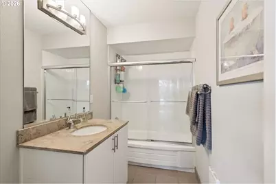 16200 Pacific Hwy, Lake Oswego, OR 97034 - Photo 13