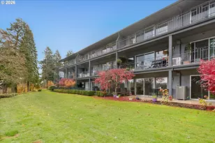16200 Pacific Hwy, Lake Oswego, OR 97034 - Photo 17