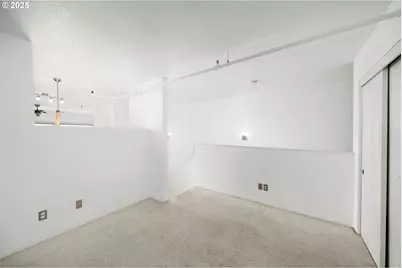 1910 SW 18th Ave #34, Portland, OR 97201 - Photo 17