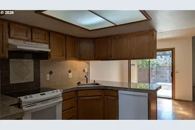 4040 SE Wynnwood Dr, Hillsboro, OR 97123 - Photo 15