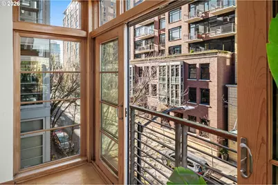 1130 NW 12th Ave #308, Portland, OR 97209 - Photo 9