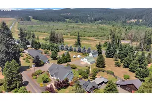 39457 Walterville Ln, Springfield, OR 97478 - Photo 5