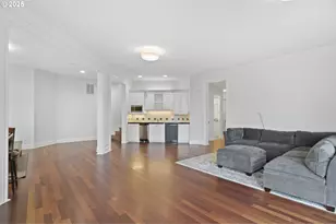 9941 NW Upton Ct, Portland, OR 97229 - Photo 15