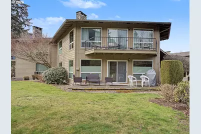 68660 E Fairway Estates Rd, Welches, OR 97067 - Photo 1