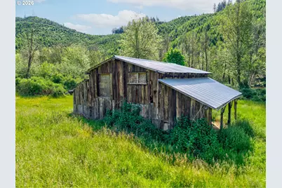 13339 N Myrtle Rd, Myrtle Creek, OR 97457 - Photo 23