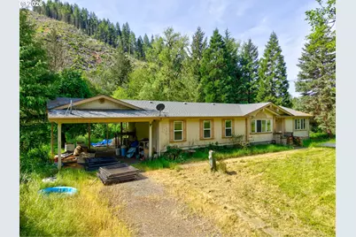 13339 N Myrtle Rd, Myrtle Creek, OR 97457 - Photo 3