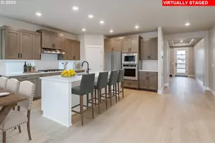 7033 SE Deline St, Hillsboro, OR 97123 - Photo 3