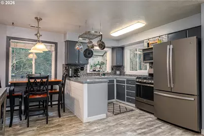 2685 SW 89th Ave, Portland, OR 97225 - Photo 15