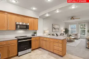 858 NE Caden Ave, Hillsboro, OR 97124 - Photo 15