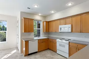 858 NE Caden Ave, Hillsboro, OR 97124 - Photo 15