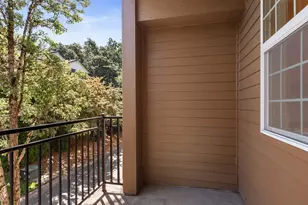 858 NE Caden Ave, Hillsboro, OR 97124 - Photo 21