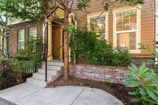 858 NE Caden Ave, Hillsboro, OR 97124 - Photo 3