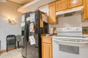 1806 SE Byers Pl, Pendleton, OR 97801 - Photo 17