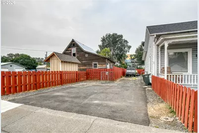 1806 SE Byers Pl, Pendleton, OR 97801 - Photo 5