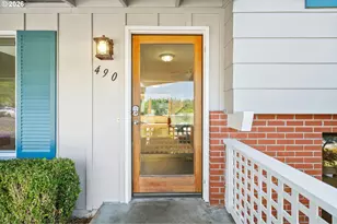 490 E 46th Ave, Eugene, OR 97405 - Photo 5