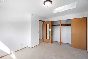 490 E 46th Ave, Eugene, OR 97405 - Photo 19