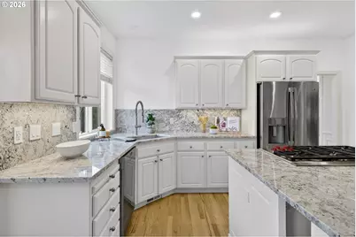 3874 NW Loriann Dr, Portland, OR 97229 - Photo 13