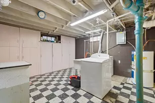 3411 SE 69th Ave, Portland, OR 97206 - Photo 29