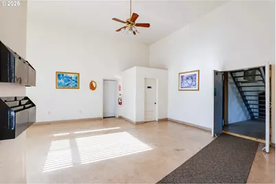 489 Front St, Junction City, OR 97448 - Photo 23