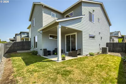 299 W Maple St, Washougal, WA 98671 - Photo 27