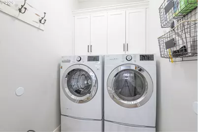 5957 Pikes Pass St SE, Salem, OR 97305 - Photo 41