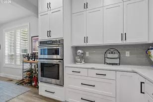 5957 Pikes Pass St SE, Salem, OR 97305 - Photo 21