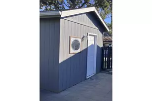 216 Jeanette Ave, Medford, OR 97501 - Photo 27