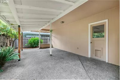 12325 SW King Richard Dr, Portland, OR 97224 - Photo 27