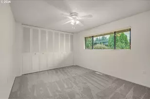 12325 SW King Richard Dr, Portland, OR 97224 - Photo 15