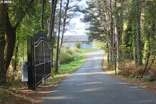 11303 Pacific Way, Long Beach, WA 98631 - Photo 1