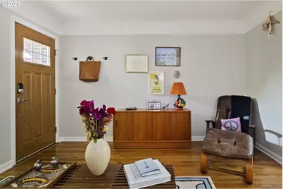 1428 N Bryant St #2, Portland, OR 97217 - Photo 9