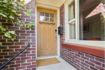 1428 N Bryant St #2, Portland, OR 97217 - Photo 5