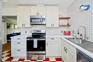 1428 N Bryant St, Portland, OR 97217 - Photo 21