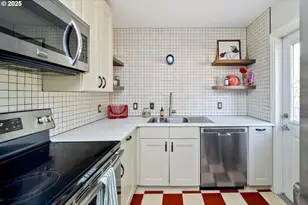 1428 N Bryant St, Portland, OR 97217 - Photo 19