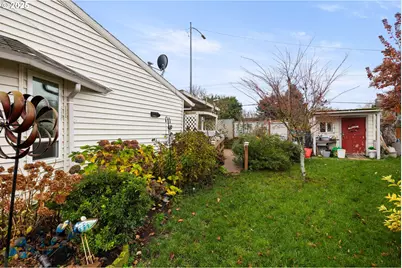 1811 NE 149th Ave, Portland, OR 97230 - Photo 23