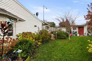 1811 NE 149th Ave, Portland, OR 97230 - Photo 23